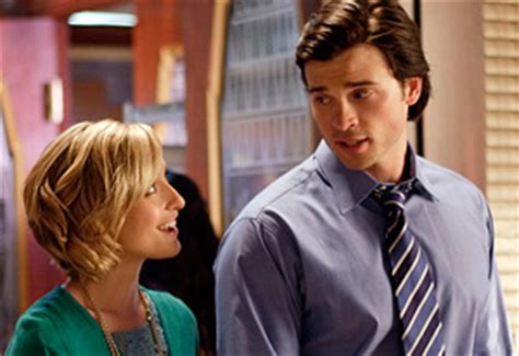 Smallville Producer Sets Record Straight on Chloe .